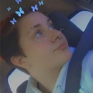 Meet your Posher, Ethan